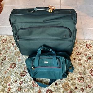 atlantic luggage set
